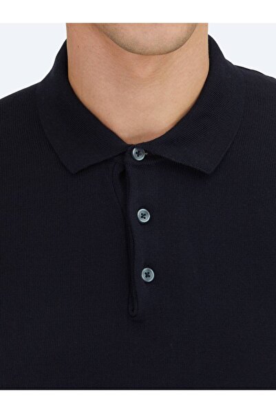 Kip Темно-синій поло з коміром, трикотажний светр з прямим кроєм