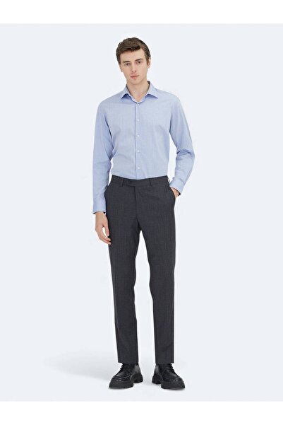 Kip Πουκάμισο από κλασικό βαμβακερό μείγμα με κλασική εφαρμογή σε ανοιχτό μπλε ναυτικό χρώμα