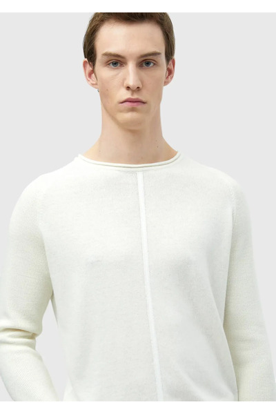 Ramsey Πλεκτό πουλόβερ από μαλλί ζακάρ με λαιμόκοψη εκρού