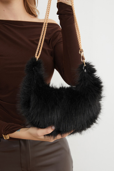 Fulla Moda Faux Fur Handbag with Chain Strap and Zipper Closure