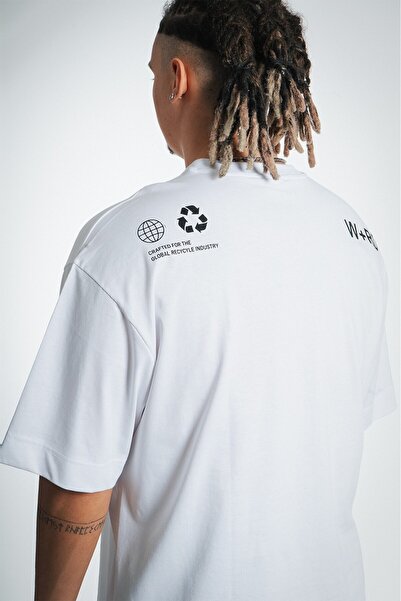 No Future Beyond the Wide Extreme Oversize T-Shirt Nf0466By