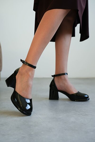 MODAADAM Women's Penida Platform Heeled Shoes - black-patent leather