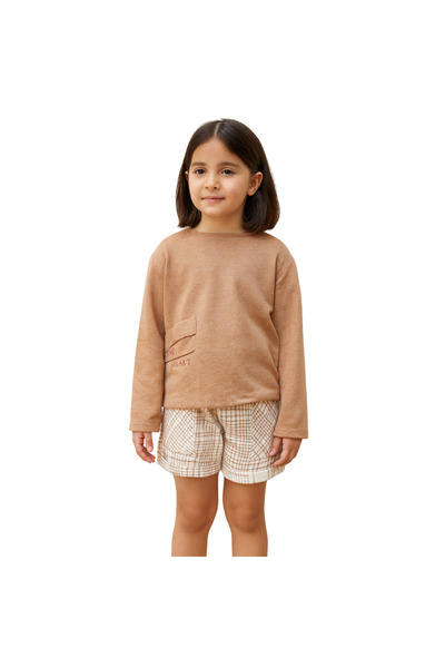 fancykidsantalya طقم مكون من سويت شيرت مزخرف بنمط المنك وشورت بنمط إسكندنافي ...
