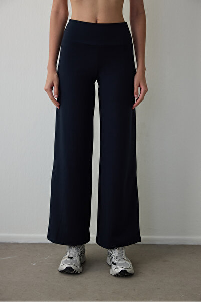 Penti Black Thermal Effect Long Sleeve Zippered Mock Neck Jacket