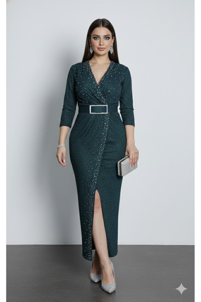 CAREZZA Rochie K cu două rânduri de nasturi cu strasuri și incrustații de per...