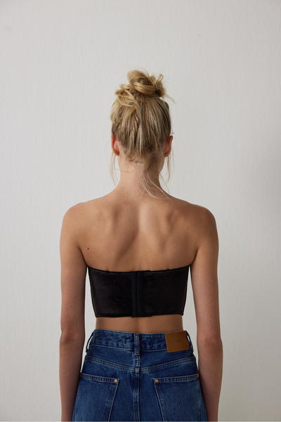 Penti Black Deep V Velvet Bustier