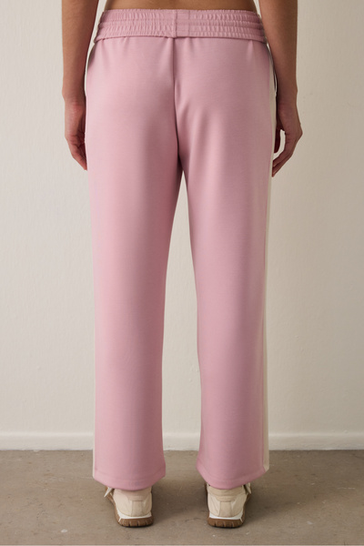 Penti Lila Silky Feel Normal Waist Parted Sweatpants