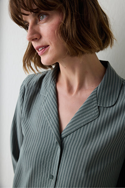 Penti Tmavě zelená pruhovaná košile s límečkem Bavlněná pyžamová souprava s dlouhým rukávem