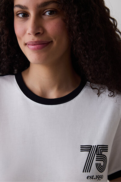 Penti Μπλουζάκι με ρετρό αντίθεση σε ανοιχτό λευκό