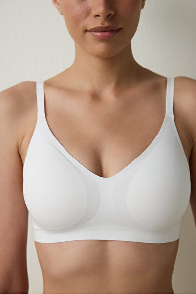 Penti 24 órás nyommentes, törtfehér melltartó