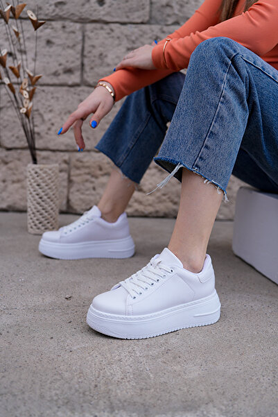 simethrift Women's Thick Sole Sneakers - Casual Lace-Up Sneakers M900