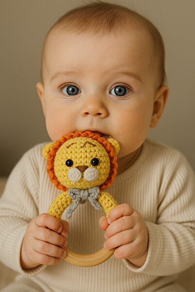 Banvela Handmade Amigurumi Aslan Çıngırak – El Örgüsü – Bebek Diş Kaşıyıcı – ...