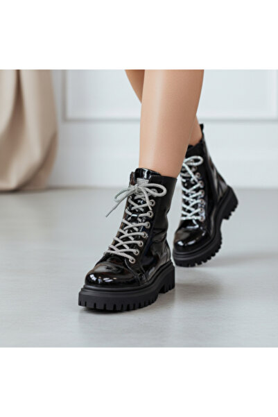 PATİK BEBE Kız Çocuk Siyah Rugan Taş İşleme Bağcıklı Fermuarlı Bot