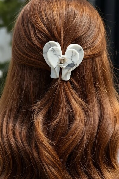 CAŞ DEKORASYON Gray Color Heart Figured Bone Peg Buckle