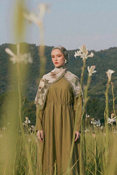 MOISCARF Brume d'Amour Γαλλικό μεταξωτό σάλι με σχέδιο απαλό πράσινο