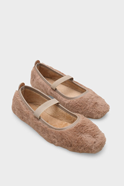 Capone Outfitters Ollie Women's Plush Laced Ballerinas