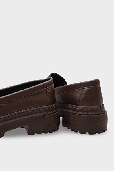 Capone Outfitters Fania Oval Toe Trak Sole Patent Leather Women's Loafer