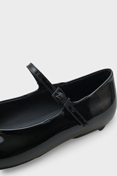 Capone Outfitters Nickie Women's Ballet Flats