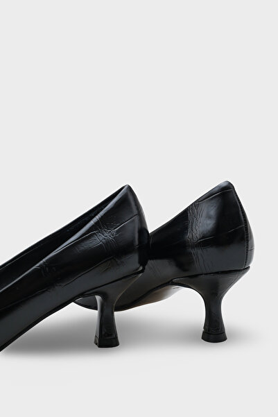 Capone Outfitters Γυναικεία καθημερινά κομψά παπούτσια με μεσαίο τακούνι με σχέδιο κροκόδειλου