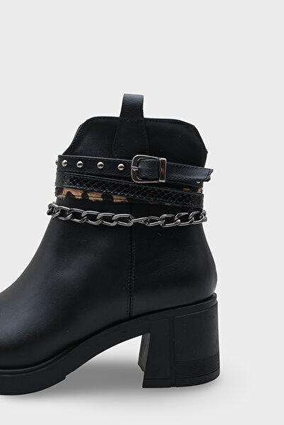 Capone Outfitters Meridith Metal Buckle Women's Boots