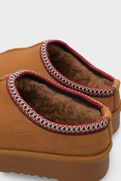 Capone Outfitters Γυναικείες κλειστές παντόφλες Carroll με χοντρή σόλα με στρογγυλή μύτη