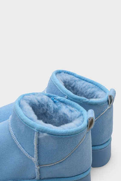 Capone Outfitters Cizme scurte pentru femei Raina, cu talpă groasă, cu vârf rotund, din shearling