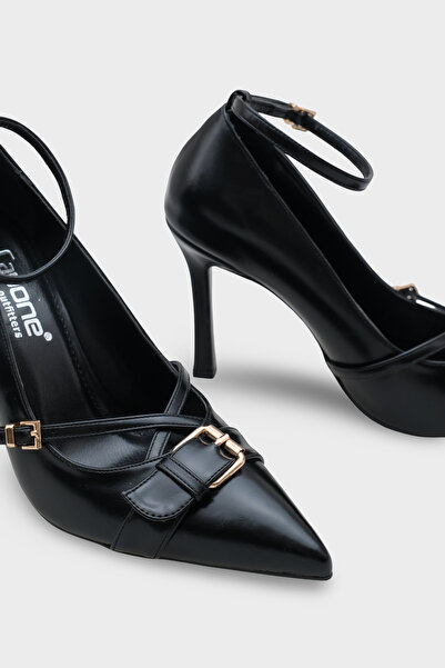 Capone Outfitters Καθημερινά κομψά γυναικεία παπούτσια Kelcy με μυτερή μύτη και μεσαίο τακούνι