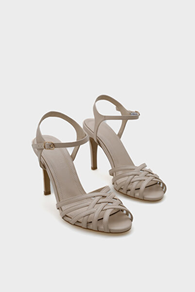 Capone Outfitters Corri Heeled Cage Braided Ankle Strap Women's Sandals