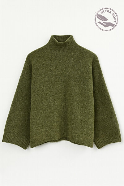 Mixray 6998 women's batwing sleeve wool blend turtleneck knit sweater - khaki