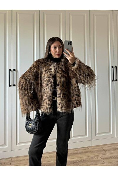 A&O Style Дамско палто с голям размер, с мотиви и изключително мека текстура