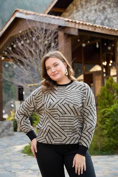 QUAWEAR Crew Neck Striped Pattern Soft Fabric Sweater