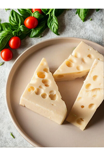 most Yıllanmış Kelle Mihaliç Peyniri (Ağlayan Peynir) 500 g – Az Tuzlu, Orta Sert, Vakumlu