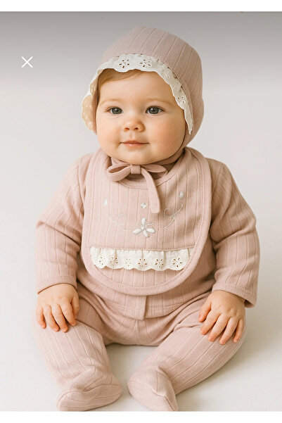 Dusty Rose Butterfly Scallops Detailed 5-Piece Baby Girl Hospital Exit Set