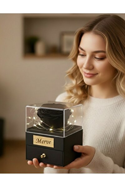 baskıtek İsimli Led ışıklı Cam kutuda Siyah Gül, sevgiliye hediye, doğum günü...