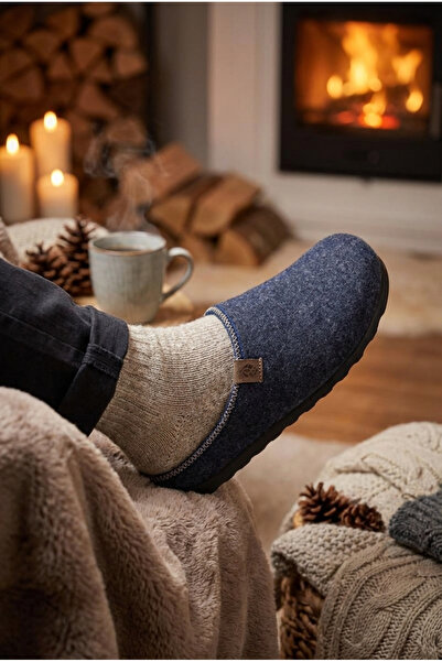 GEZER Men's Winter Felt Comfortable Insole Pu Bottom Sole Home Garden Gondola Slippers