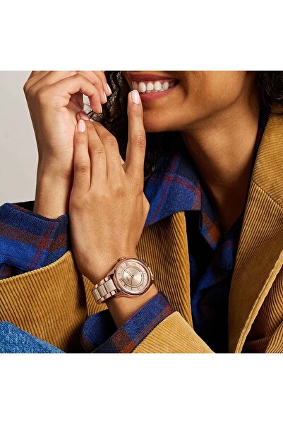 Fossil Fce1133 Women's Wristwatch