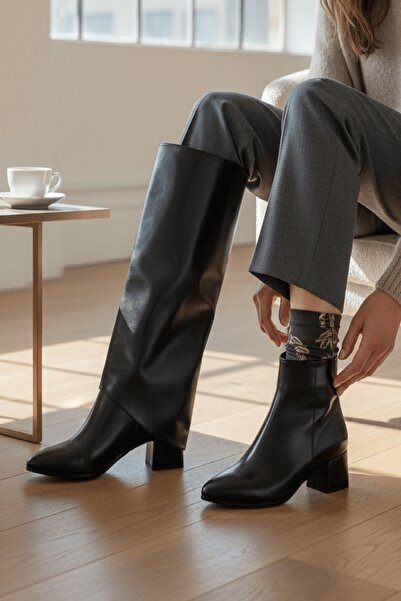 DİVOLYA Μπότες και μπότες καθημερινής χρήσης Lash από μαύρο λουστρίνι με κοχλία (Ύψος τακουνιού 5 cm)