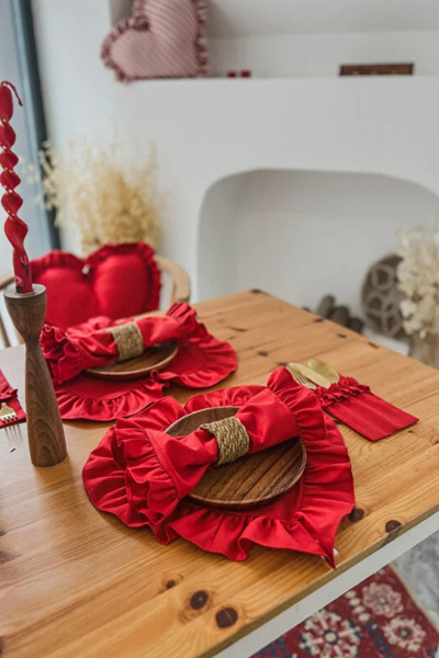 KaiHome 2Li Lovely Series Linen Fabric Ruffled Red Napkin