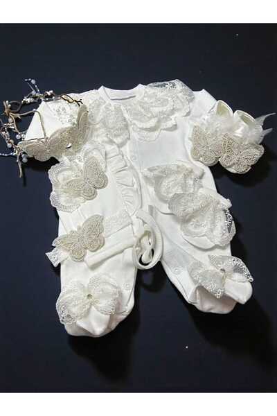 Şeker Tadında Tasarımlar Dantelli Tulumlu Kelebek Detaylı Kız Bebek Hastane Ç...