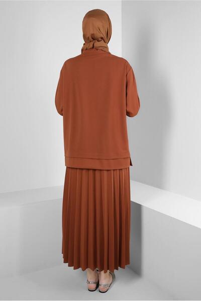 Alvina Σετ αθλητική φόρμα με γιακά και πλισέ φούστα - 43849