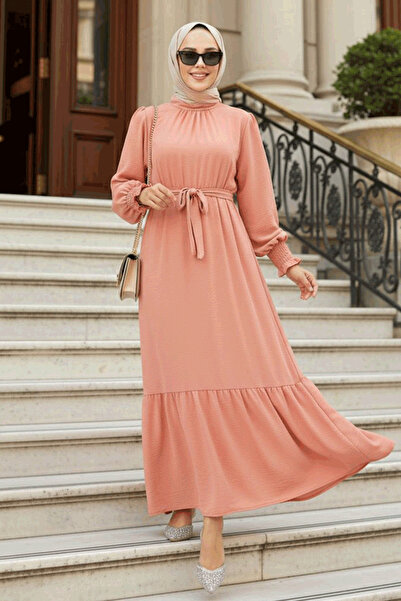 Neva Style Φόρεμα με βολάν στο κάτω μέρος της φούστας, μονόχρωμο σομόν, τεσετύρ 5972SMN