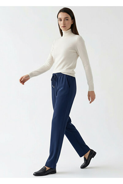 Exquise Elastic Waist Lace-Up Regular Trousers
