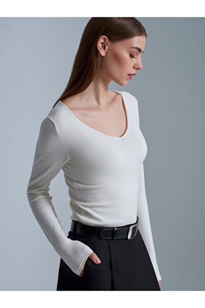 Dilvin 10842 Pulover din amestec de cașmir cu decolteu în V-Ecru