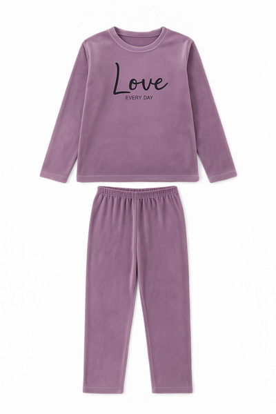 zahyat Women's Violet Velvet Pajamas with 'Love Every Day' Print – Elegance and Comfort