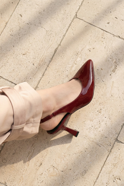 Brielfy Beryls dámské bordó ploché elastické moderní letní boty na podpatku