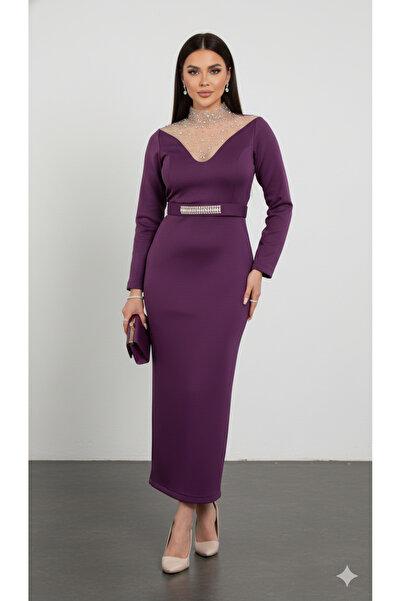 CAREZZA Auralis – cu pietre aplicate Rochie de seară cu decolteu din tul