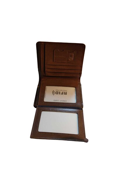 magazinu de gravura Personalized leather wallet with message - Family is the most beautiful wealth