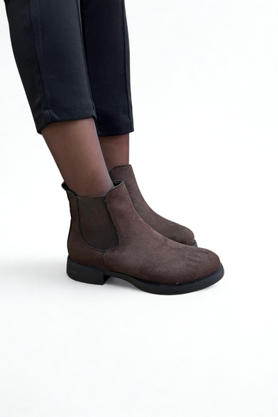 inizio Γυναικείες μπότες Chelsi Daily σε καφέ σουέντ V4257