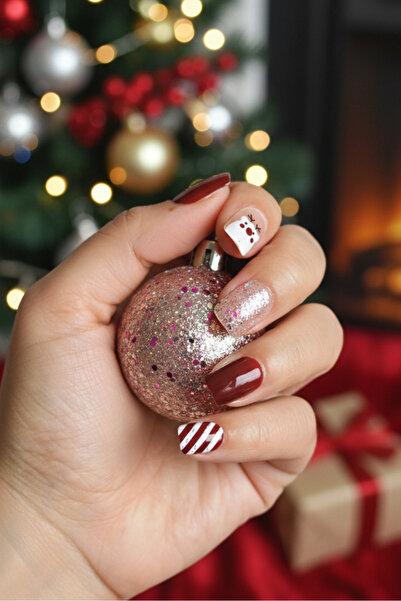 Easy Beauty 24 Adet Yılbaşı Desenli Kırmızı Kısa Takma Tırnak Seti Yapıştırıc...