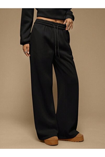 Sun Victoria Women's Black Wide Leg 3 Thread Fleece Winter Sweatpants